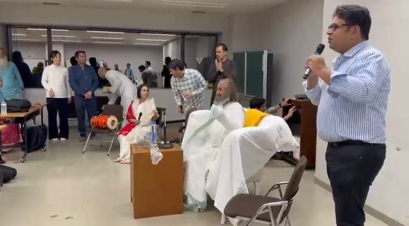 Gurudev Sri Sri Ravi Shankar Ji Delivers Surprise Satsang in Kofu!