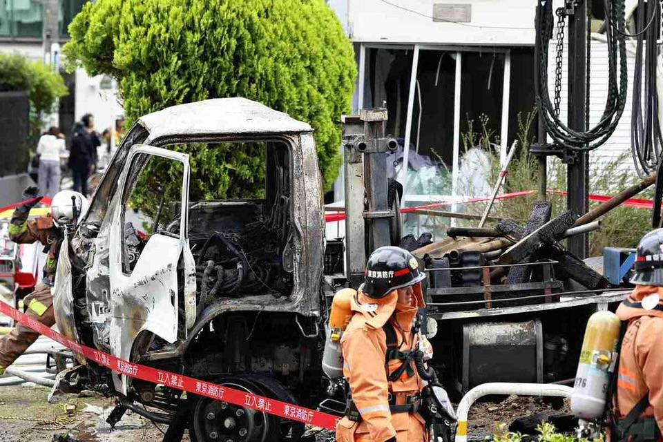 Gas Cylinder Sparks Tokyo Blast