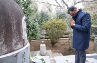 7f50b8bf 8a0a 43a8 a932 001bd0e7721b